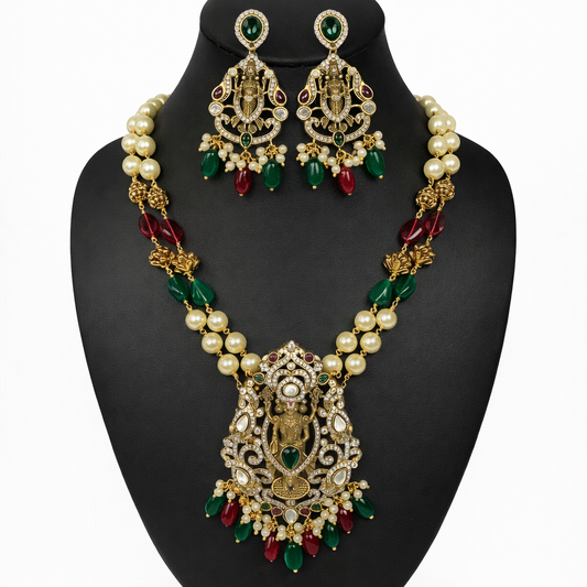 Shrinivasa Pendant Set