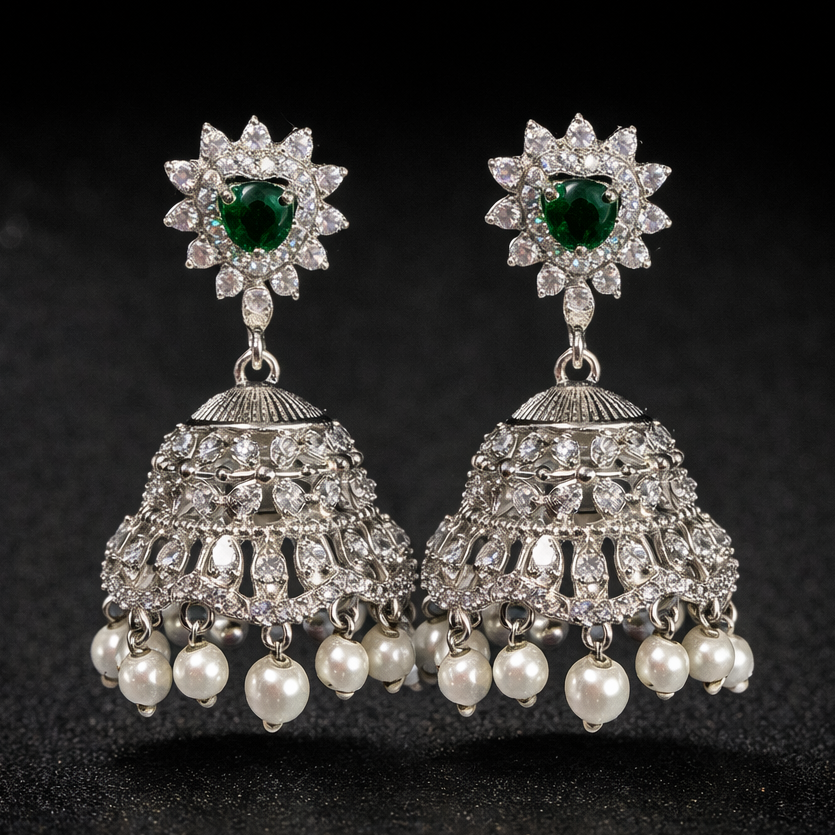 Vintage Emerald Pearl Statement