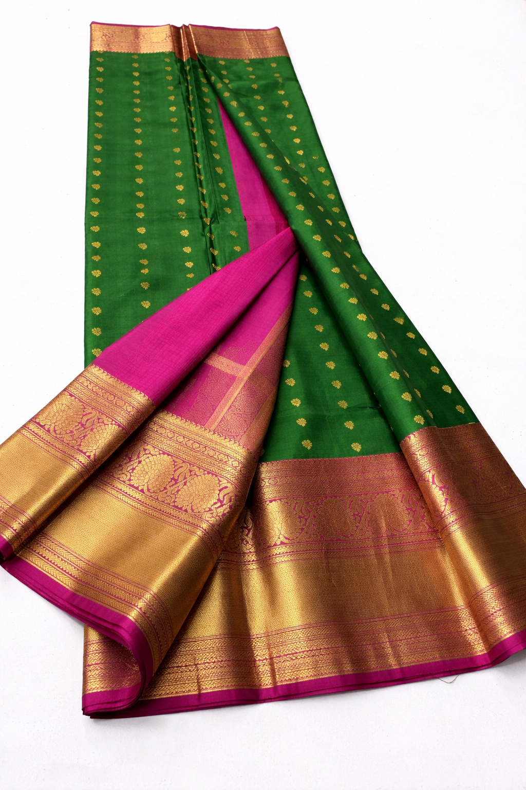 Emerald Green Kanchipuram Pattu Silk Saree with Rani Pink Border & Rich Gold Zari Pallu