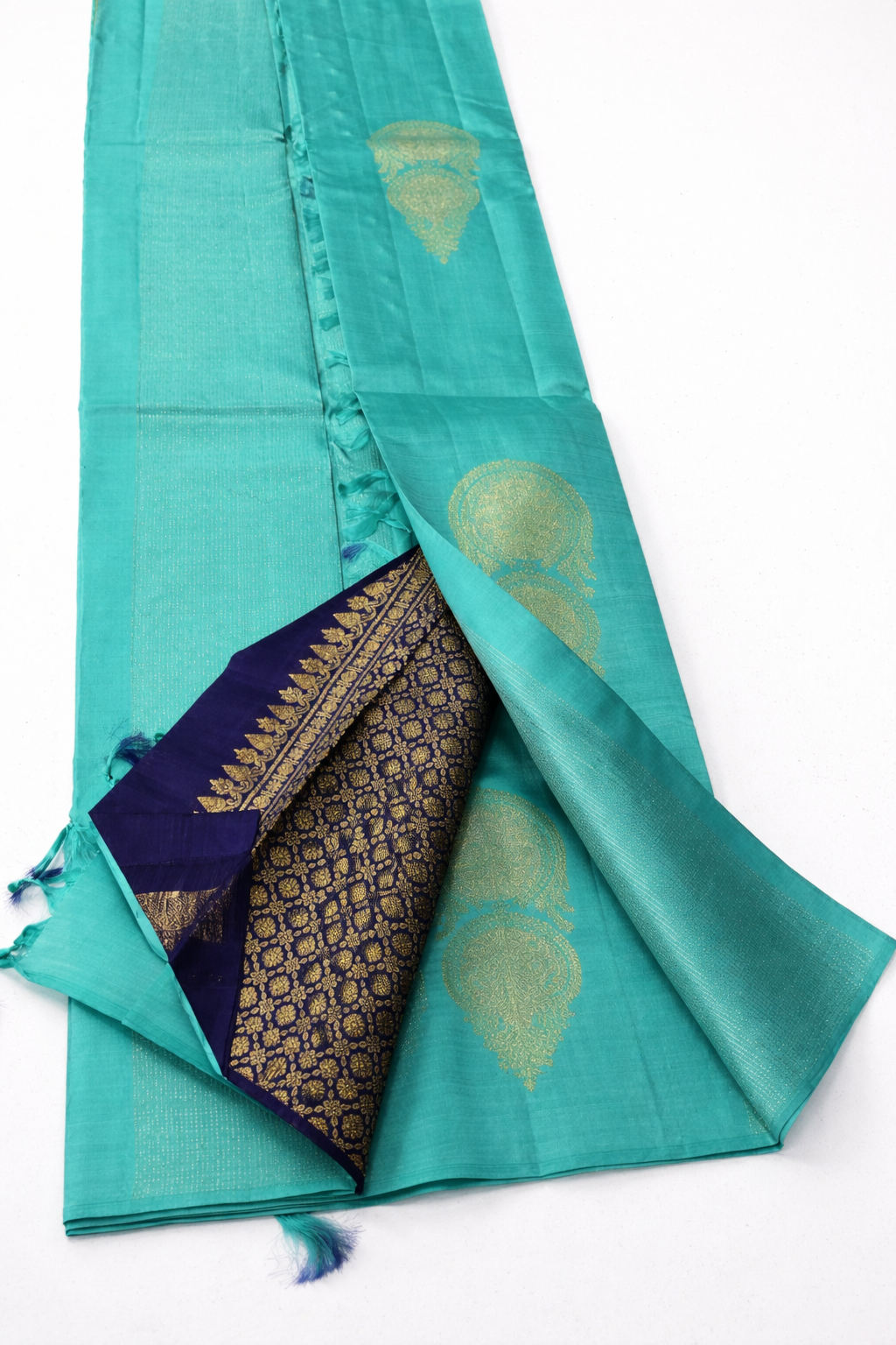 Turquoise Blue Pure Pattu Silk Saree with 2 Gram Gold & Silver Zari Contrast Pallu