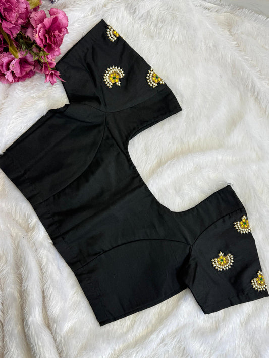 Black Aari Embroidery Blouse Size 34 [expandable up to 38]